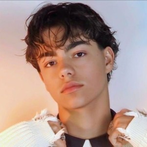 Malachi Barton Net Worth